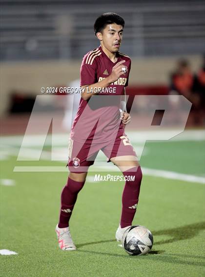 Thumbnail 2 in Midlothian vs Saginaw (UIL 5A Soccer Regional Quarter Finals) photogallery.