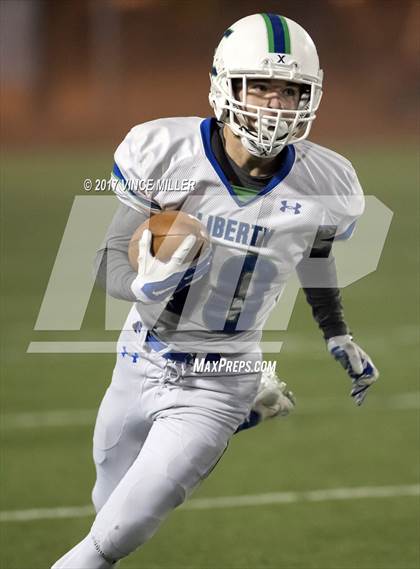 Thumbnail 2 in Liberty vs. Fife (WIAA 2A 1st Round) photogallery.