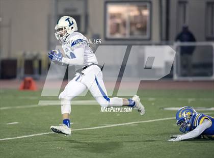 Thumbnail 3 in Liberty vs. Fife (WIAA 2A 1st Round) photogallery.