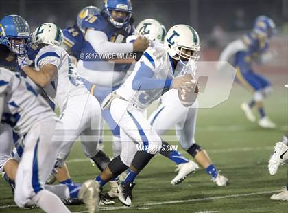 Thumbnail 1 in Liberty vs. Fife (WIAA 2A 1st Round) photogallery.