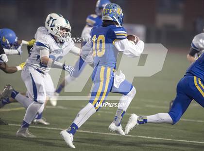 Thumbnail 2 in Liberty vs. Fife (WIAA 2A 1st Round) photogallery.