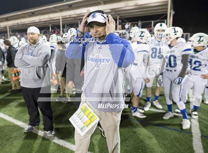 Thumbnail 1 in Liberty vs. Fife (WIAA 2A 1st Round) photogallery.