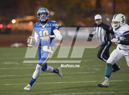 Thumbnail 2 in Liberty vs. Fife (WIAA 2A 1st Round) photogallery.