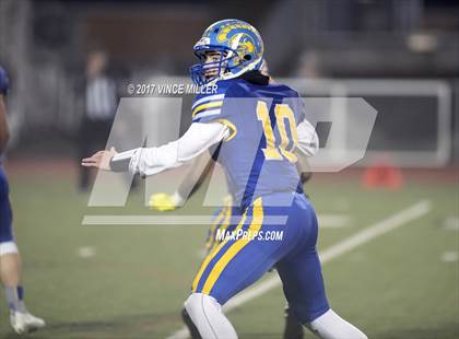 Thumbnail 1 in Liberty vs. Fife (WIAA 2A 1st Round) photogallery.