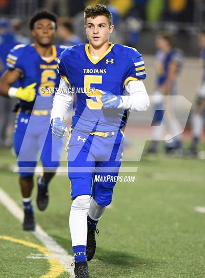 Thumbnail 2 in Liberty vs. Fife (WIAA 2A 1st Round) photogallery.