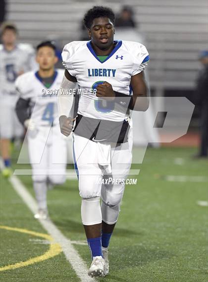 Thumbnail 2 in Liberty vs. Fife (WIAA 2A 1st Round) photogallery.