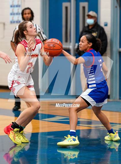 Thumbnail 2 in Christian Brothers vs. St. Francis (Valley High Tournament) photogallery.