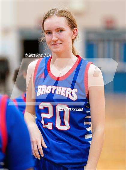 Thumbnail 1 in Christian Brothers vs. St. Francis (Valley High Tournament) photogallery.