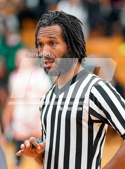 Thumbnail 3 in Christian Brothers vs. St. Francis (Valley High Tournament) photogallery.