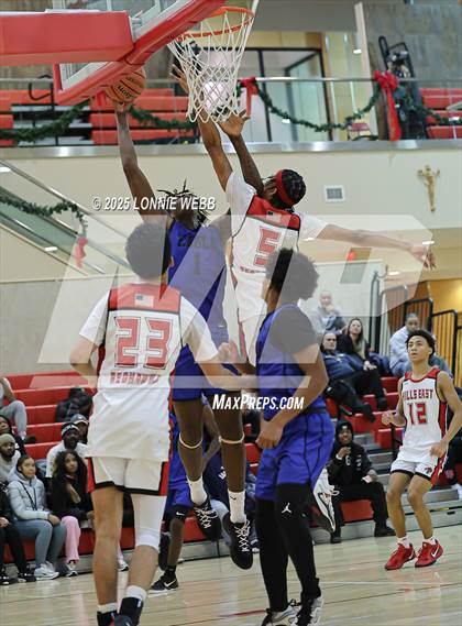 Thumbnail 1 in Eagle Academy vs Half Hollow Hills East (Gary Charles Hoop Classic) photogallery.
