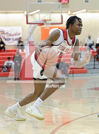 Thumbnail 1 in Eagle Academy vs Half Hollow Hills East (Gary Charles Hoop Classic) photogallery.