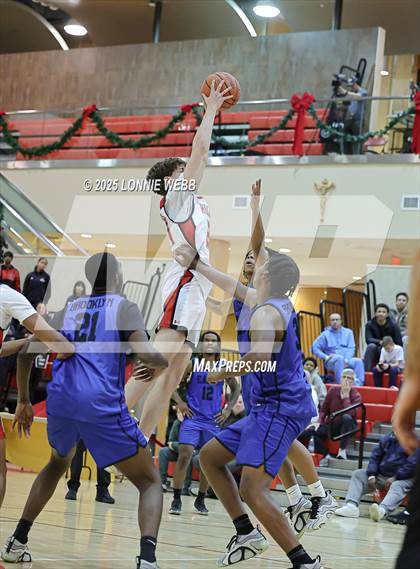 Thumbnail 2 in Eagle Academy vs Half Hollow Hills East (Gary Charles Hoop Classic) photogallery.