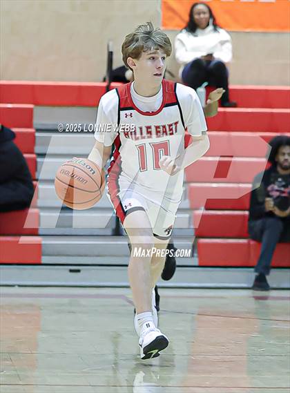 Thumbnail 2 in Eagle Academy vs Half Hollow Hills East (Gary Charles Hoop Classic) photogallery.