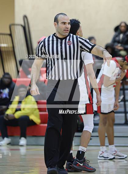 Thumbnail 2 in Eagle Academy vs Half Hollow Hills East (Gary Charles Hoop Classic) photogallery.