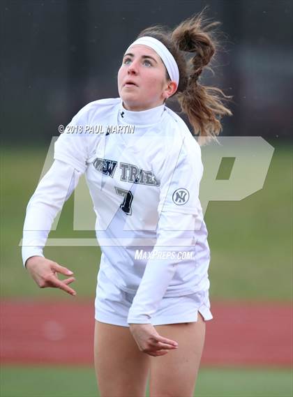 Thumbnail 1 in Neuqua Valley vs. New Trier photogallery.