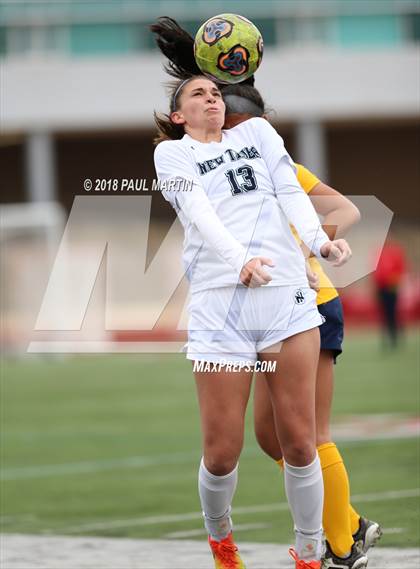 Thumbnail 1 in Neuqua Valley vs. New Trier photogallery.