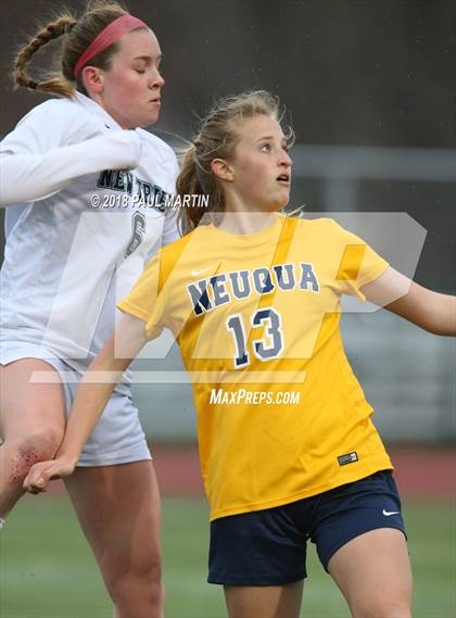 Thumbnail 2 in Neuqua Valley vs. New Trier photogallery.