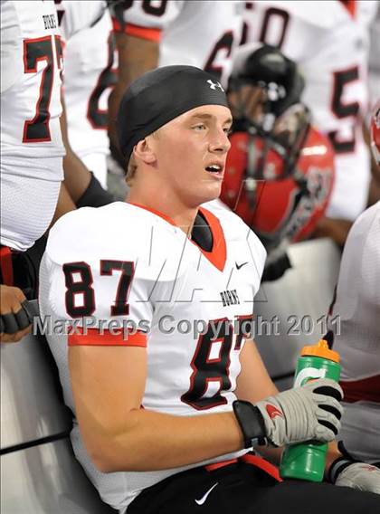 Thumbnail 3 in Cedar Hill vs. Guyer (Kirk Herbstreit National Kickoff Classic) photogallery.