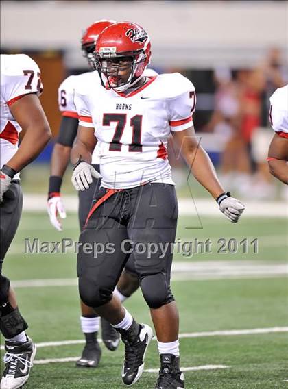 Thumbnail 3 in Cedar Hill vs. Guyer (Kirk Herbstreit National Kickoff Classic) photogallery.