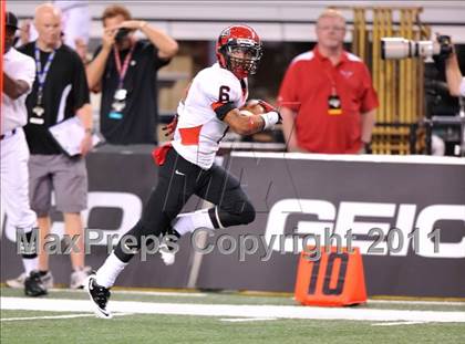 Thumbnail 1 in Cedar Hill vs. Guyer (Kirk Herbstreit National Kickoff Classic) photogallery.
