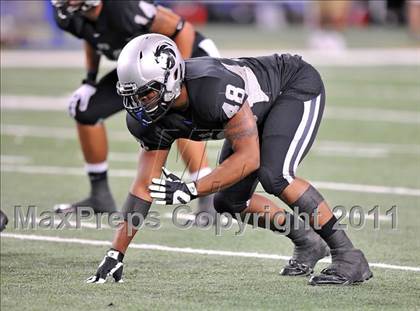 Thumbnail 3 in Cedar Hill vs. Guyer (Kirk Herbstreit National Kickoff Classic) photogallery.