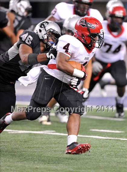 Thumbnail 1 in Cedar Hill vs. Guyer (Kirk Herbstreit National Kickoff Classic) photogallery.