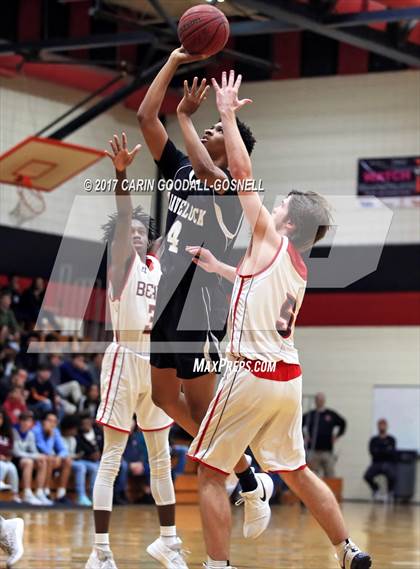 Thumbnail 3 in Havelock @ New Bern  (Craven County Christmas Tournament) photogallery.