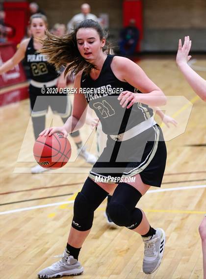 Thumbnail 2 in Delta vs. Pagosa Springs (CHSAA 3A Great 8) photogallery.