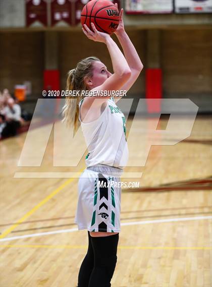 Thumbnail 1 in Delta vs. Pagosa Springs (CHSAA 3A Great 8) photogallery.