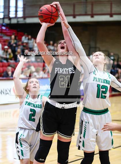 Thumbnail 1 in Delta vs. Pagosa Springs (CHSAA 3A Great 8) photogallery.