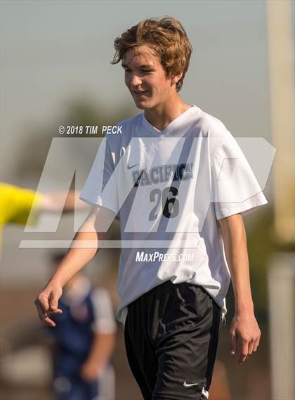 Thumbnail 1 in Pacifica @ Bolsa Grande photogallery.