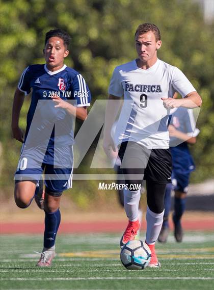 Thumbnail 2 in Pacifica @ Bolsa Grande photogallery.