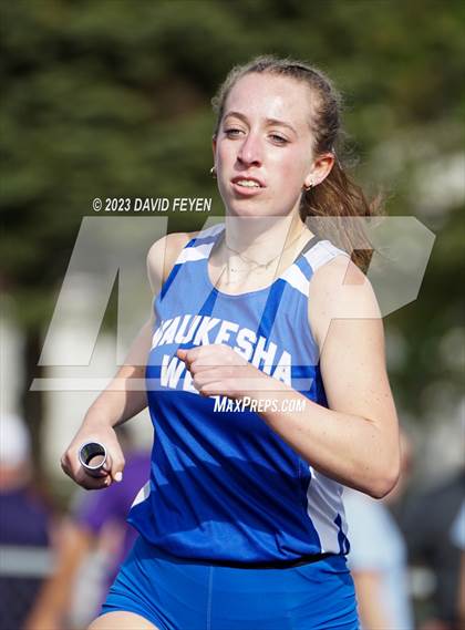 Thumbnail 1 in Jim Barron Championships photogallery.