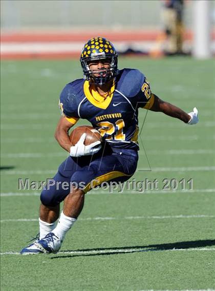Thumbnail 3 in Bishop Lynch vs. Prestonwood Christian (TAPPS Division 1 Semifinal) photogallery.