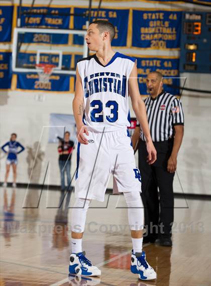 Thumbnail 3 in Denver Christian vs. Haxtun (CHSAA 2A Region 4 Final) photogallery.
