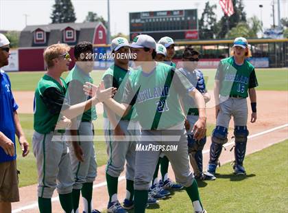 Thumbnail 3 in Porterville vs. Highland (CIF CS D3 Final) photogallery.
