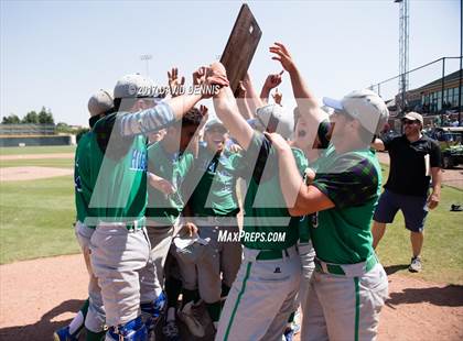 Thumbnail 3 in Porterville vs. Highland (CIF CS D3 Final) photogallery.