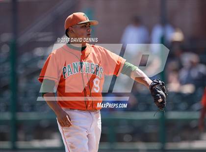 Thumbnail 3 in Porterville vs. Highland (CIF CS D3 Final) photogallery.