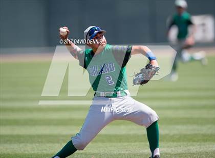 Thumbnail 3 in Porterville vs. Highland (CIF CS D3 Final) photogallery.
