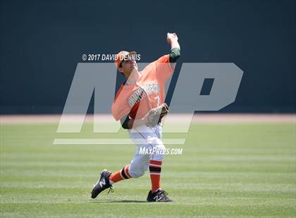Thumbnail 3 in Porterville vs. Highland (CIF CS D3 Final) photogallery.