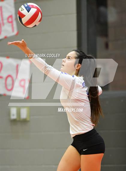 Thumbnail 3 in Robinson @ Lorena photogallery.