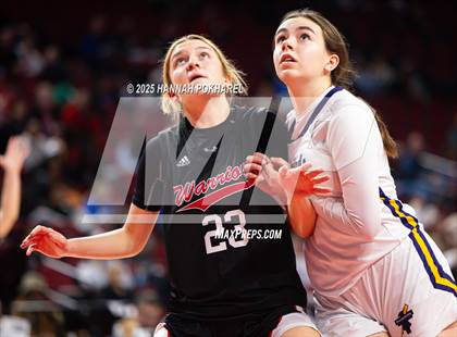 Thumbnail 1 in Omaha Westside vs. Bellevue West (NSAA Class A Semifinal) photogallery.