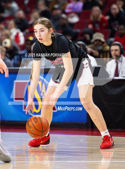 Thumbnail 3 in Omaha Westside vs. Bellevue West (NSAA Class A Semifinal) photogallery.