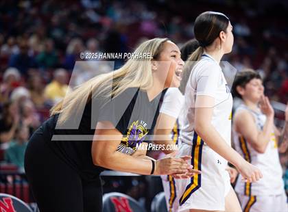 Thumbnail 1 in Omaha Westside vs. Bellevue West (NSAA Class A Semifinal) photogallery.