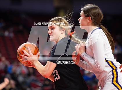 Thumbnail 2 in Omaha Westside vs. Bellevue West (NSAA Class A Semifinal) photogallery.