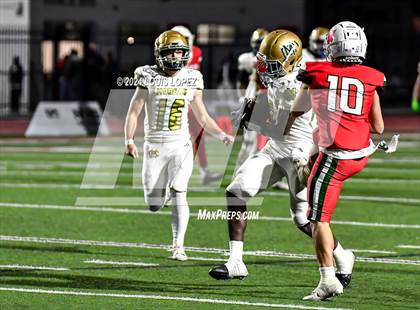 Thumbnail 3 in Moreau Catholic @ Lindsay (CIF State DIV 7AA Championship) photogallery.