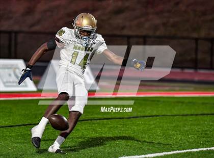 Thumbnail 3 in Moreau Catholic @ Lindsay (CIF State DIV 7AA Championship) photogallery.