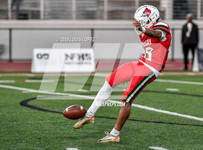 Thumbnail 2 in Moreau Catholic @ Lindsay (CIF State DIV 7AA Championship) photogallery.