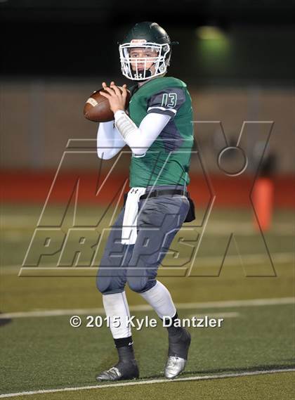 Thumbnail 2 in Crawford vs. Blue Ridge (UIL 2A Division 1 Region 2 Area Playoff) photogallery.