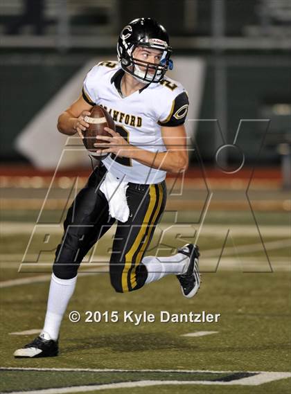 Thumbnail 2 in Crawford vs. Blue Ridge (UIL 2A Division 1 Region 2 Area Playoff) photogallery.